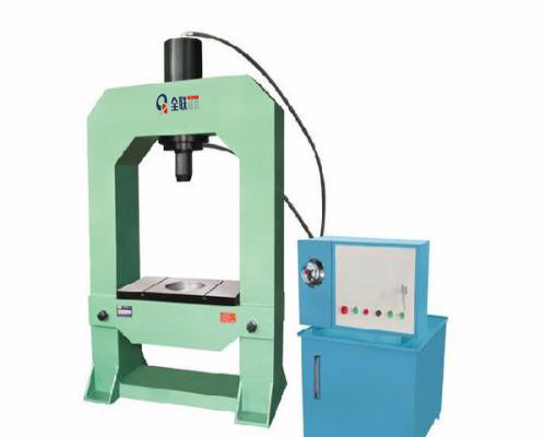 龍(lóng)門液壓機(ji) 龍門(men)液壓機