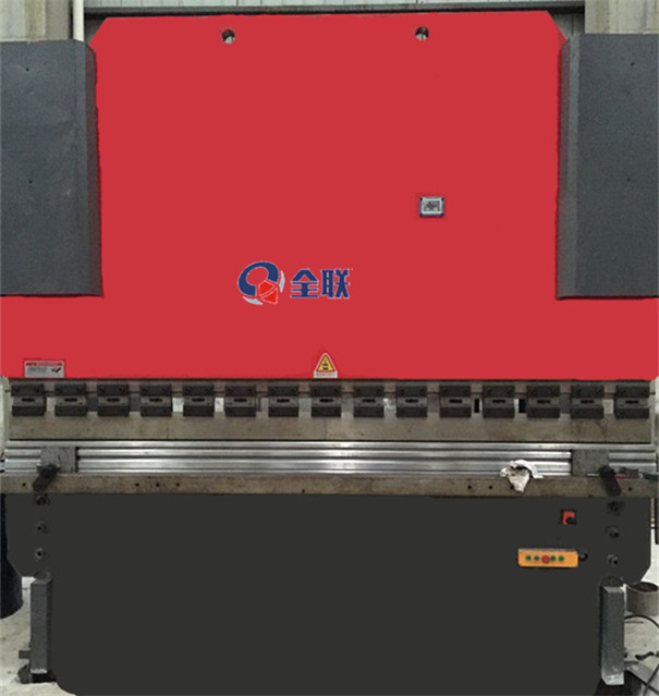 液(ye)壓折彎(wān)機 液壓折(shé)彎機