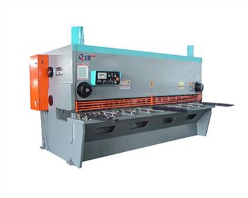 銀川液(yè)壓閘式(shi)數控剪(jian)闆機