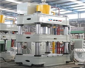 液壓機的(de)液壓油使用(yòng)多長時間需(xū)要更換？