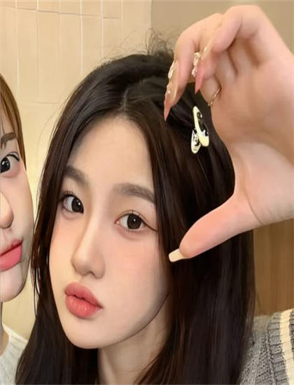 表演艺术解析：《东京之日》的细节的精心设计与隐藏寓意 理解表演与导演的配合